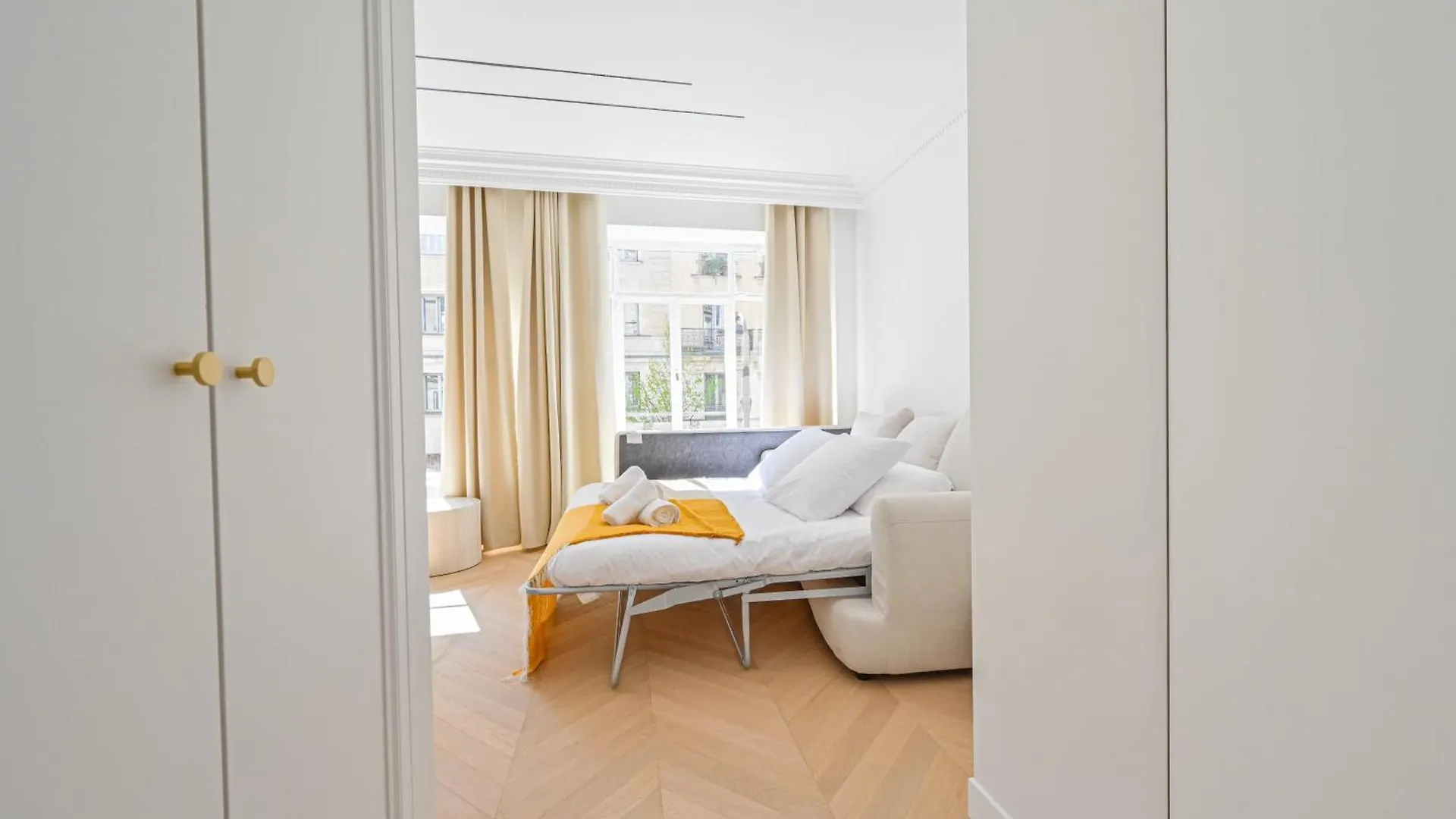 Apartment Lovely & Exclusive Parisian Flat
