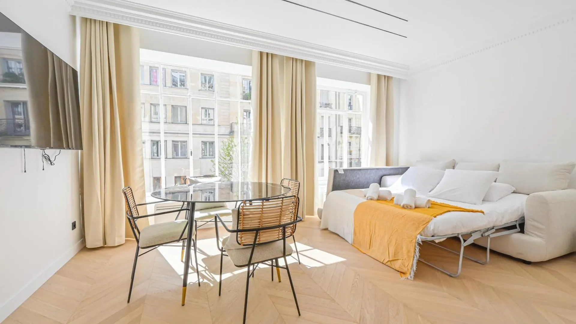 Lovely & Exclusive Parisian Flat 0*, Paris França